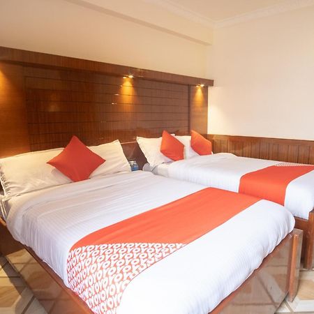 Oyo 304 Hotel Manama Balaju Exteriér fotografie