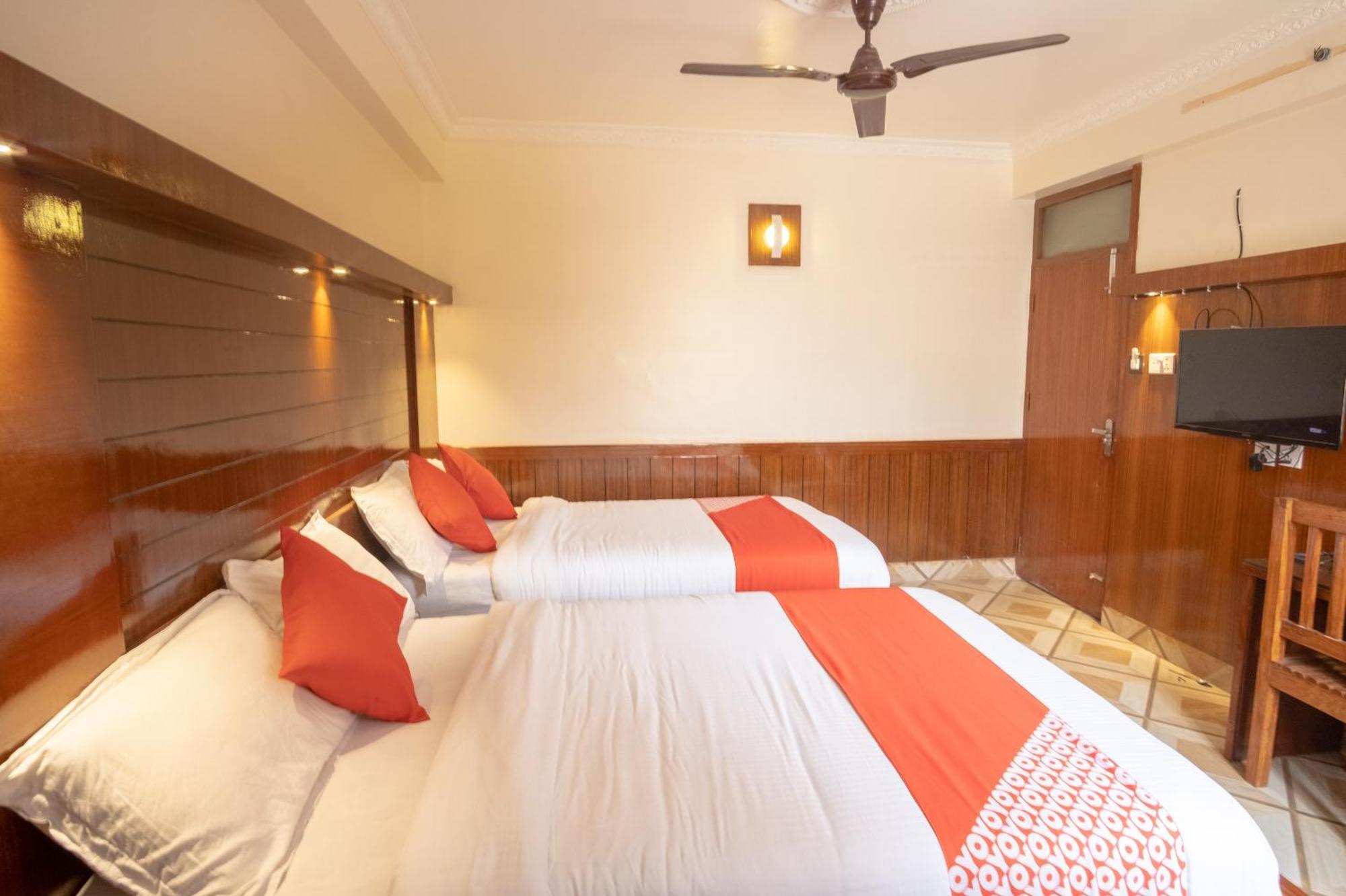 Oyo 304 Hotel Manama Balaju Exteriér fotografie